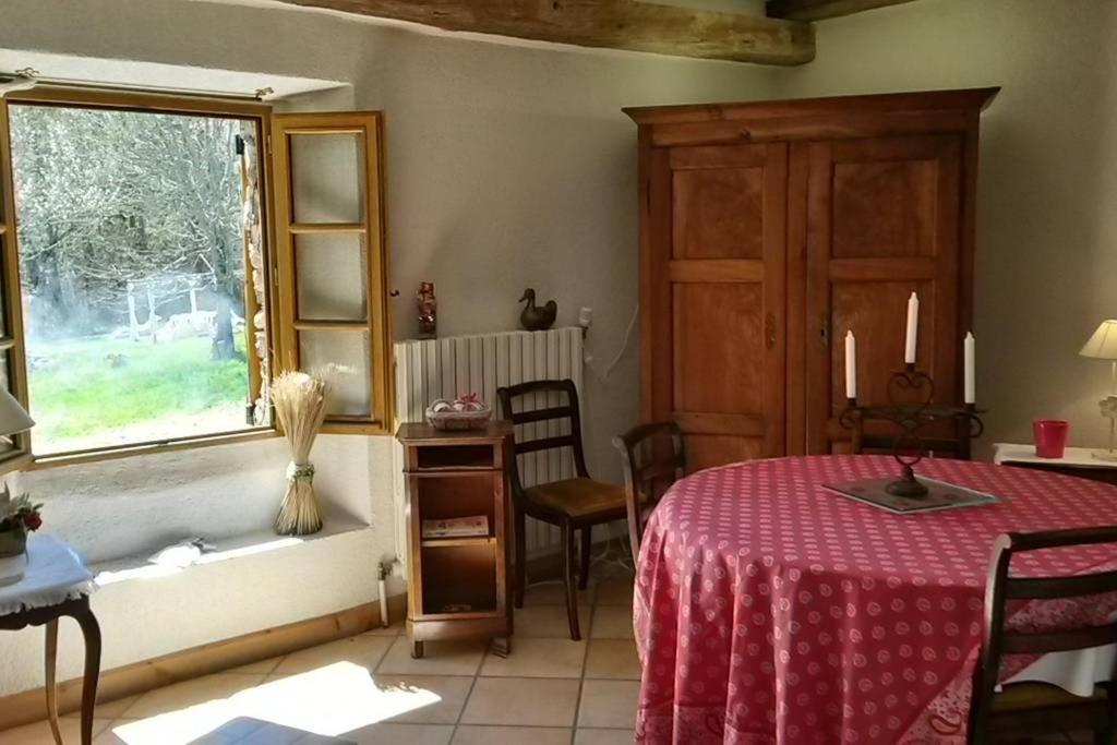 Bed and Breakfast Domaine De Lara Барселоннетт Екстер'єр фото